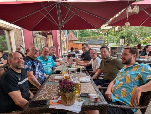 Fachsimpelei - FAS bei der "Arbeit"